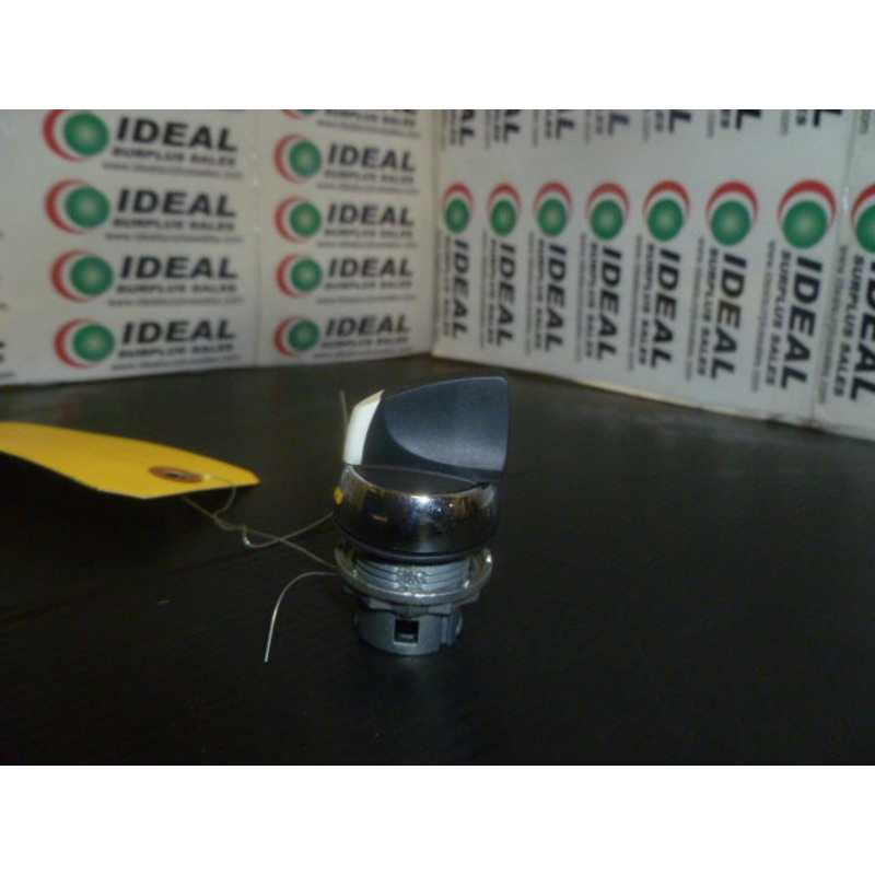 ALLEN BRADLEY 800FM-SB32|Factory Sealed Packaging|New In Box|New No Box|Used|Reconditioned