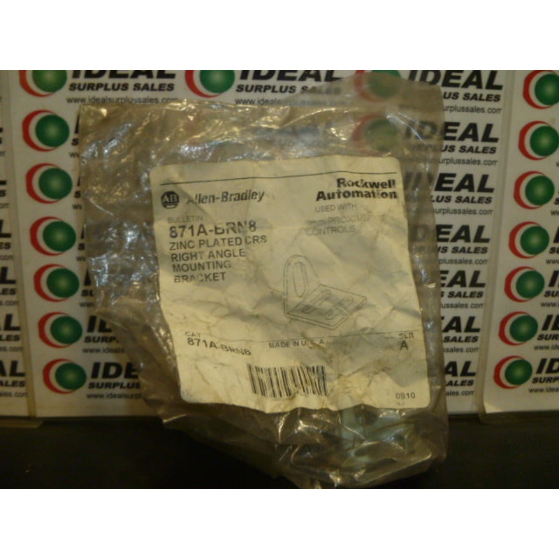 Allen Bradley 871ABRN8 Right Angled Mounting Bracket