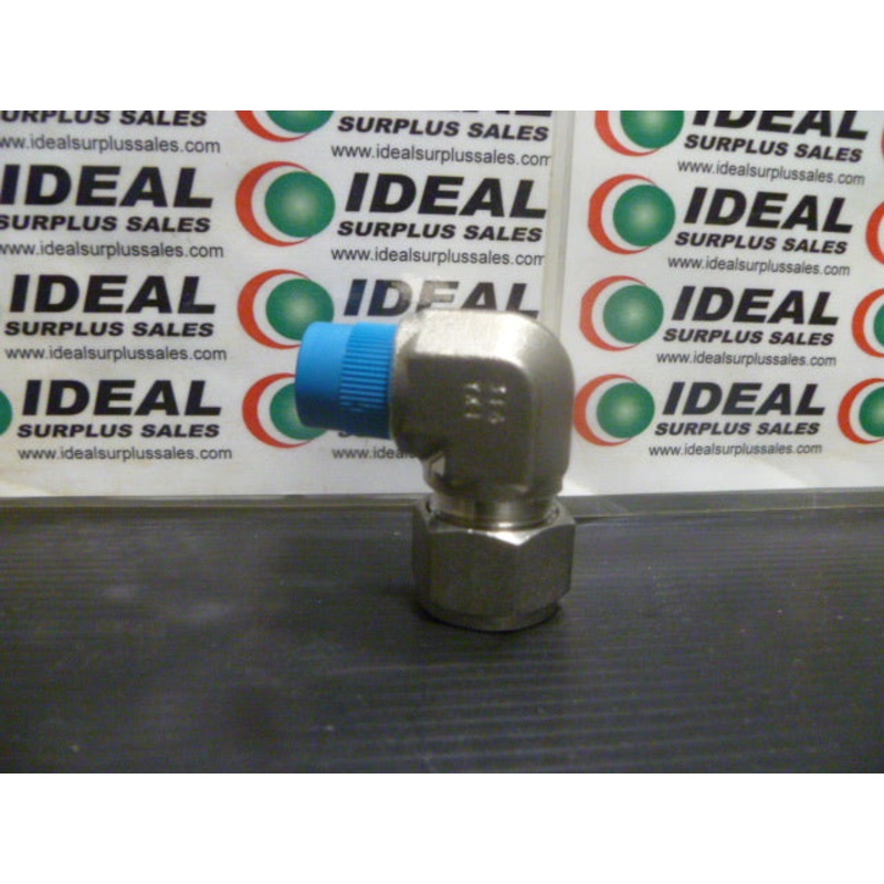 Swagelok SS-1010-2-6 Male Elbow Tube Fitting 5/8 OD