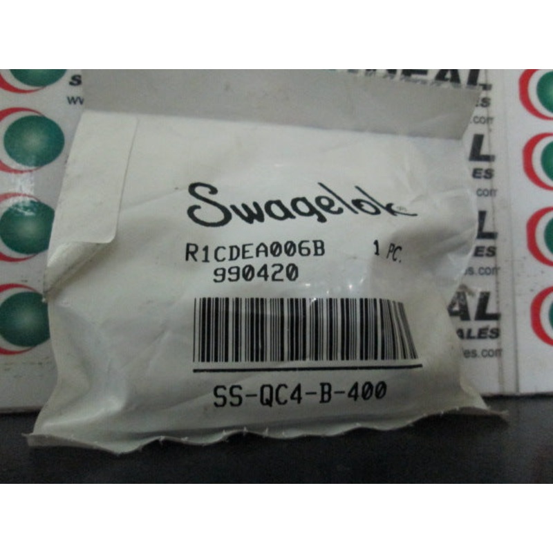 SWAGELOK SSQC4B400 CONNECTOR|Factory Sealed Packaging|New In Box|New No Box|Used|Reconditioned