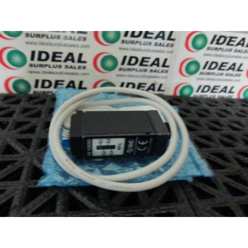SMC Pressure Switch IS1000|Factory Sealed Packaging|New In Box|New No Box|Used|Reconditioned