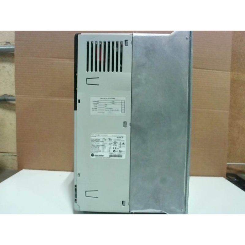 Allen Bradley 20BD027A0AYNANC0 /B 20HP PowerFlex 700 Variable Frequency Drive 3PH 47-63Hz