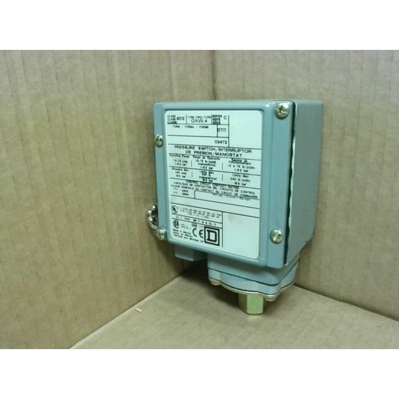 Square D 9012GAW4 Limit Switch