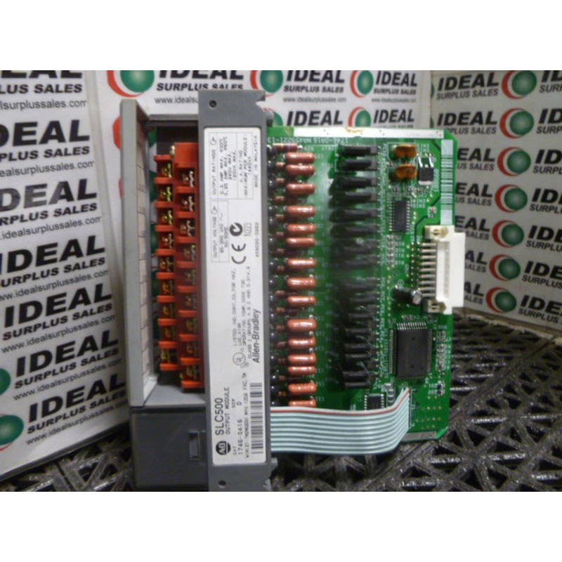 Allen Bradley  1746-0A16  Series D Output Module  85-265 VAC  50/60HZ