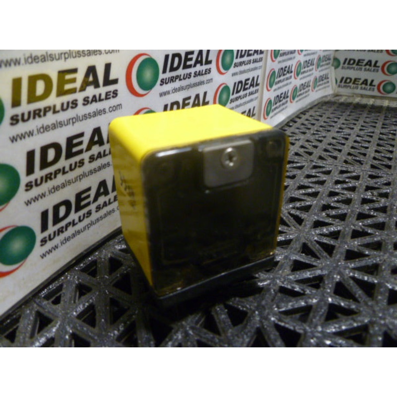 BANNER OSBFV SWITCH|Factory Sealed Packaging|New In Box|New No Box|Used|Reconditioned