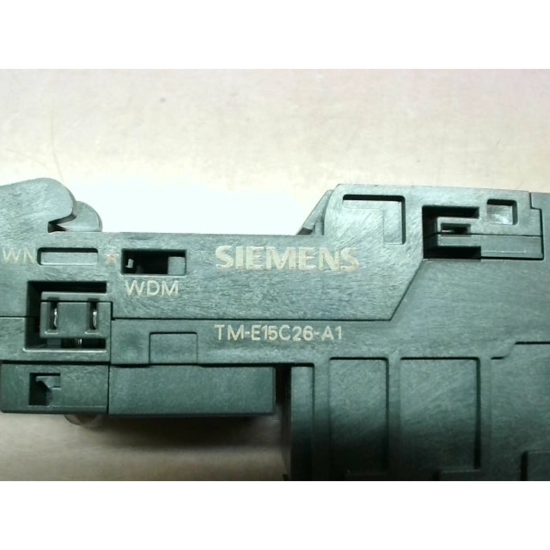 Siemens TM-E15C26-A1 Terminal Module for SIMATIC ET 200S Spring-Type Connection