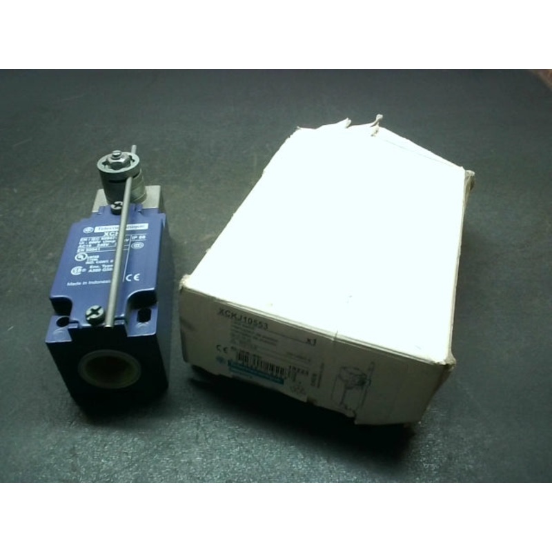 Telemecanique XCKJ10553 Sensors Limit Switch Adjustable Rod Rotary 240V 3A
