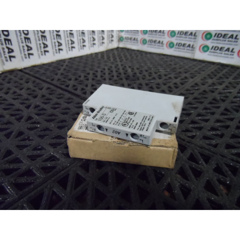 Allen Bradley 100-SA02 Series B Auxiliary Contact Side Mount