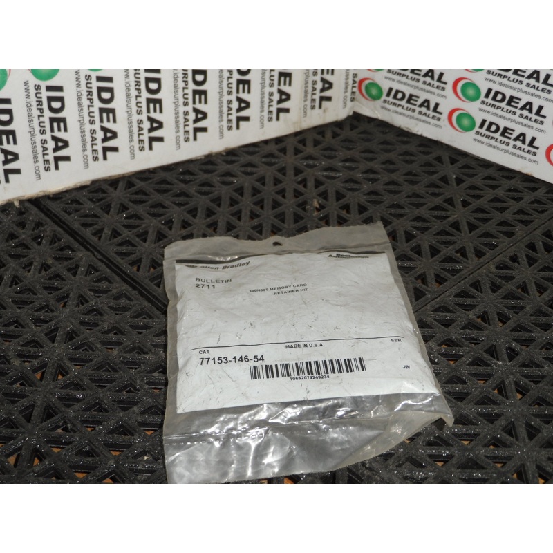 Allen Bradley 77153-146-54  300/600T Memory Card Retainer Kit