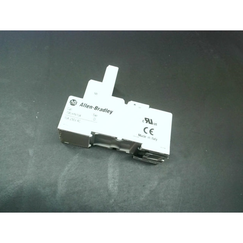 Allen Bradley 700-HN104 Relay Socket SerD 14 Blade Screw Terminal Panel/Din Rain Mount