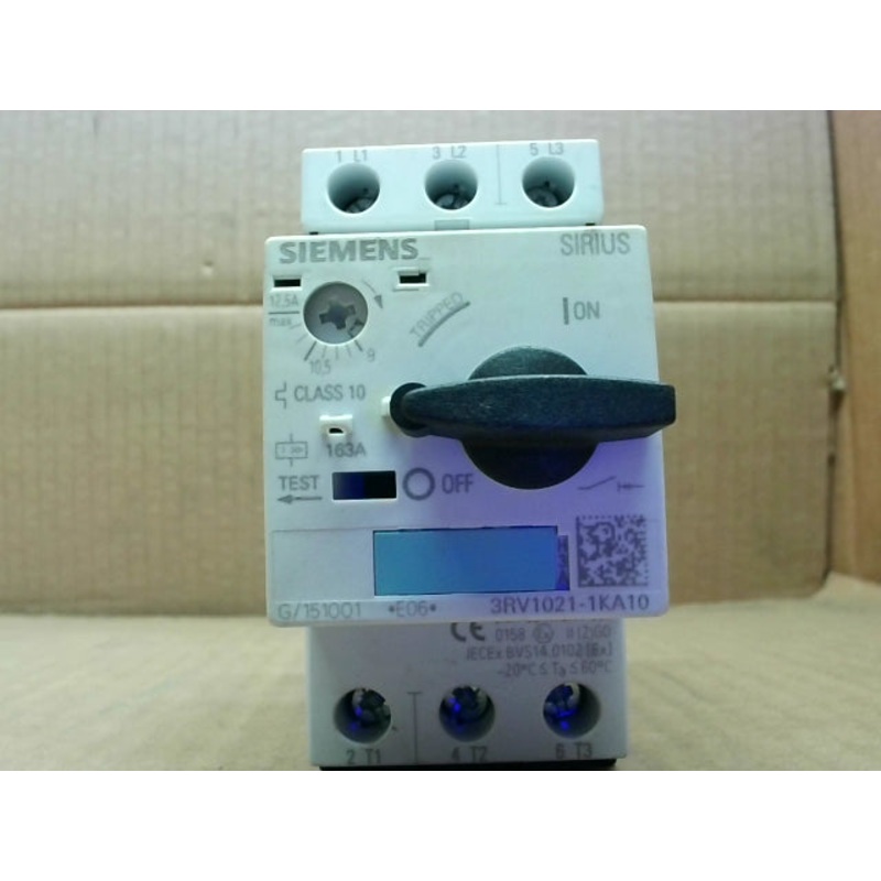 Siemens 3RV1021-1KA10 Motor Protective Circuit Breaker Made In Germany 9-12.5 Amps