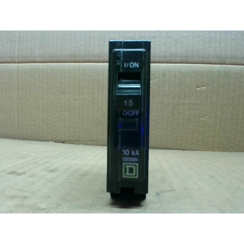 Square D QOB115 15A 1P 125V Bolt-On Circuit Breaker (LOT OF 4)