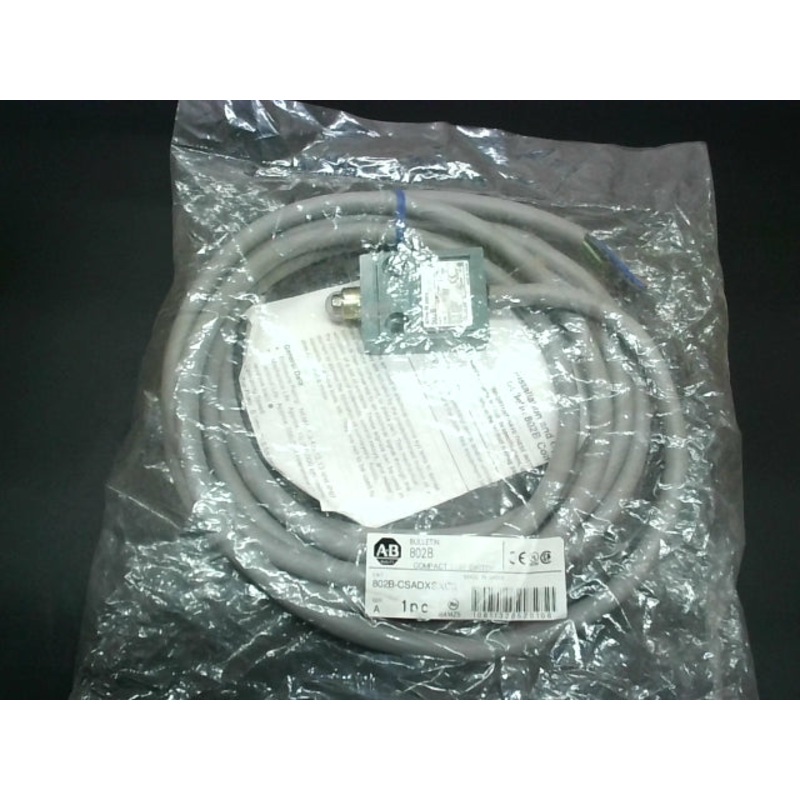 Allen Bradley 802B-CSADXSXC3 Compact Limit Switch w/ Cable SerA AC-15 2A/250V DC-12 2A/30V