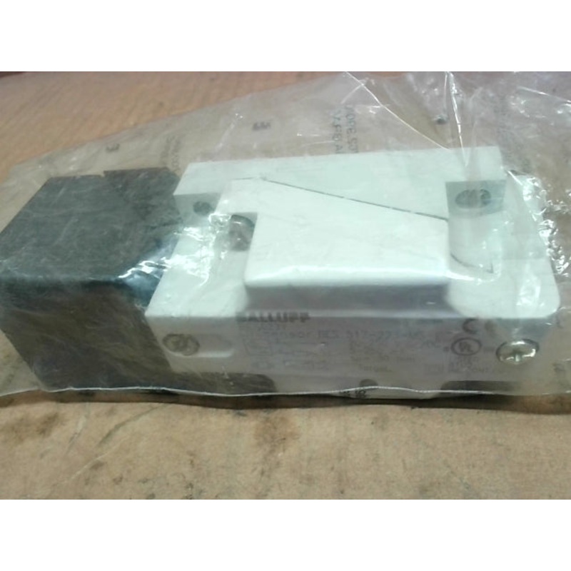 Balluff BES 517-223-M5-E BES023Y Inductive Sensor