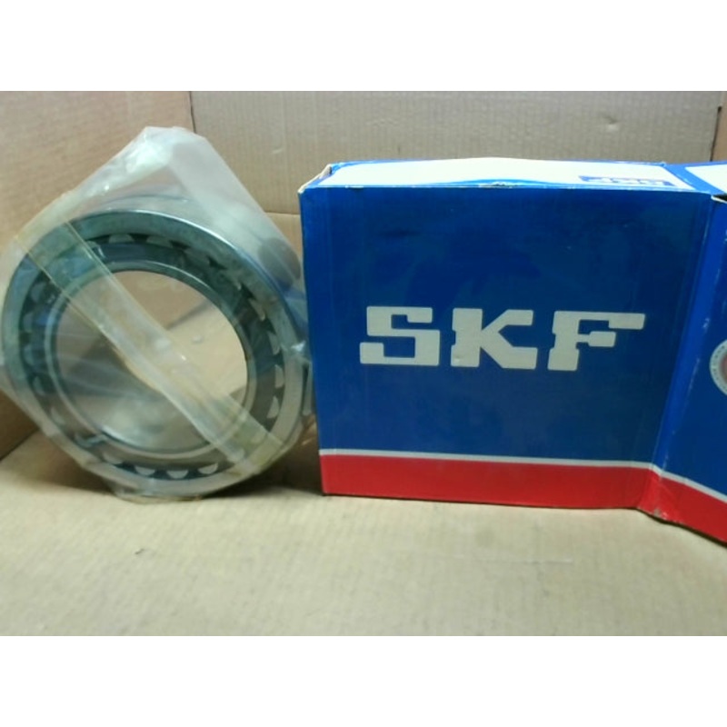 SKF Explorer 24128 CC/W33 Spherical Roller Bearing 0410WR