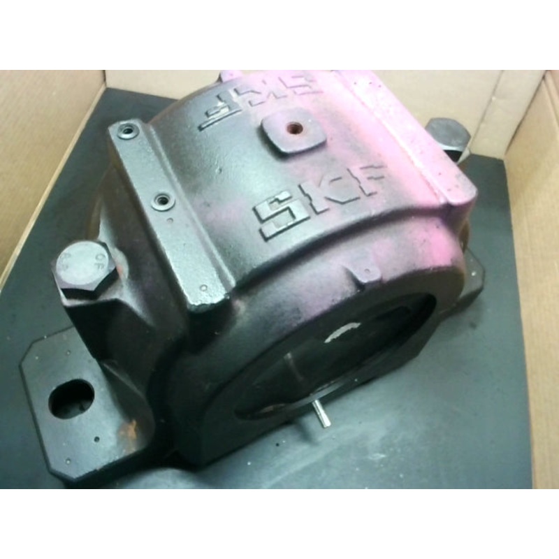 SKF SNL 528 Split Plummer Pillow Block Bearing Housing