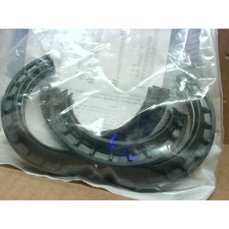 SKF TSN 516 L Four-Lip Seal Bearing Housing Accessory