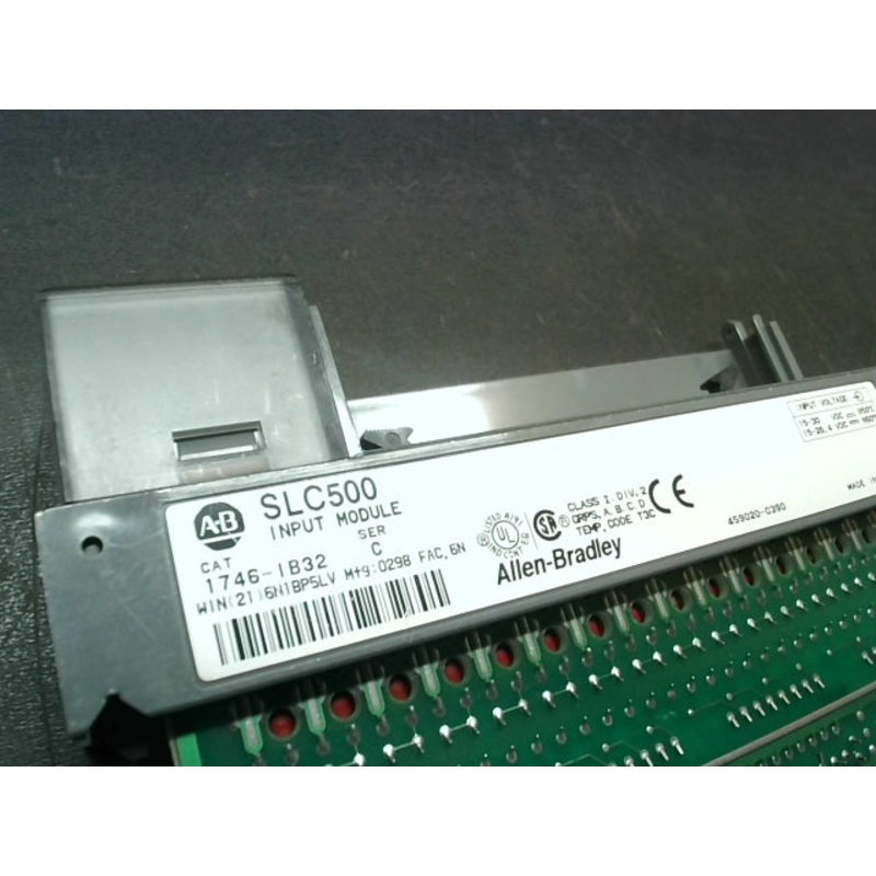 Allen Bradley 1746-IB32 SLC500 PLC Input Module Card I/O DC Sink Ser C