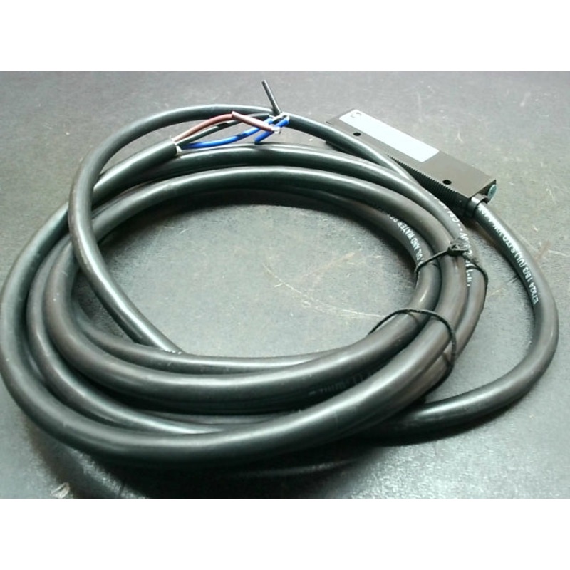 Allen Bradley 42SRP-6036 Photo-Electric Sensor Ser 6000 20-264 VAC/DC 3M Cable