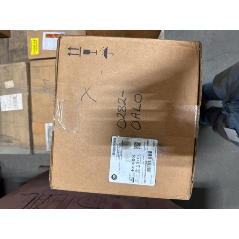 Allen Bradley G11FD040AA0NNNNN PowerFlex 755 AC Drive 30HP 480VAC Input 3-P 40A Output