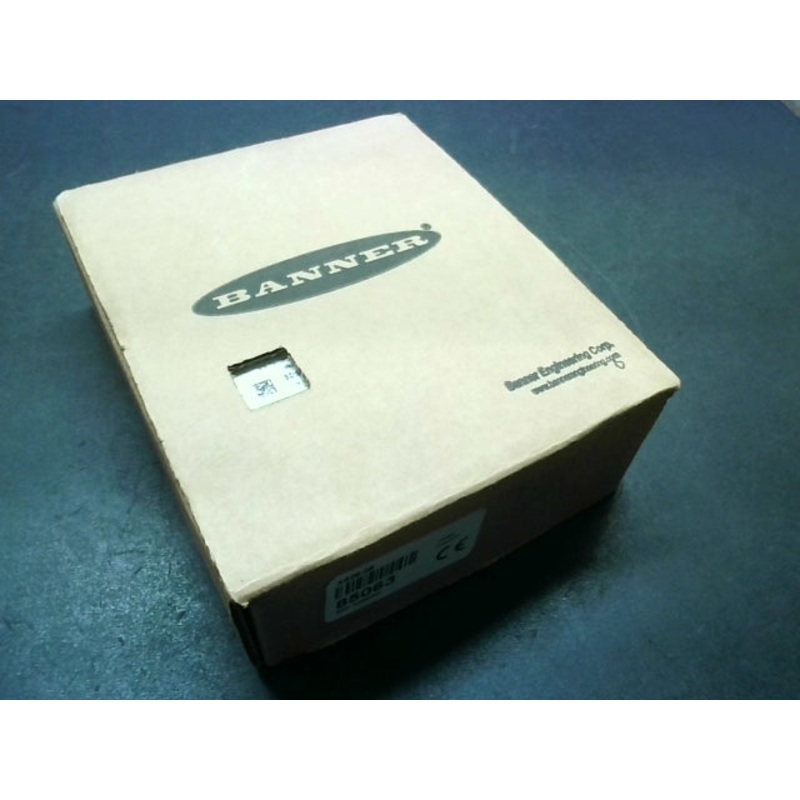 Banner XS26-2E Safety Controller 24V DC 100mA