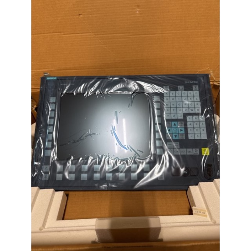 Siemens 6FC5203-0AF02-0AA0 Sinumerik Operator Panel 12.1 Touchscreen 800×600 Resolution