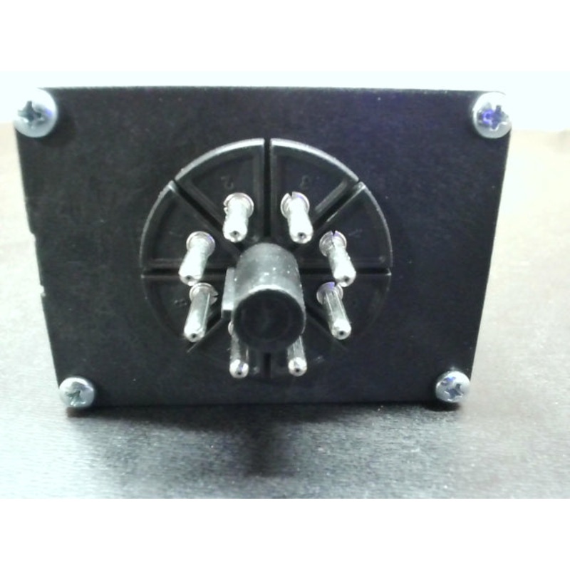 Allen Bradley 700-HTF12600SU120 SerB Time Delay 120VAC