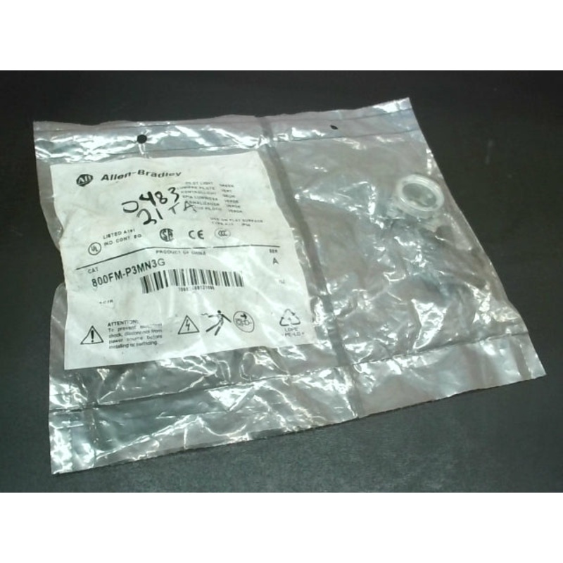 Allen Bradley 800FM-P3MN3G Piot Light w/ Metal Operator Latch Ser.A