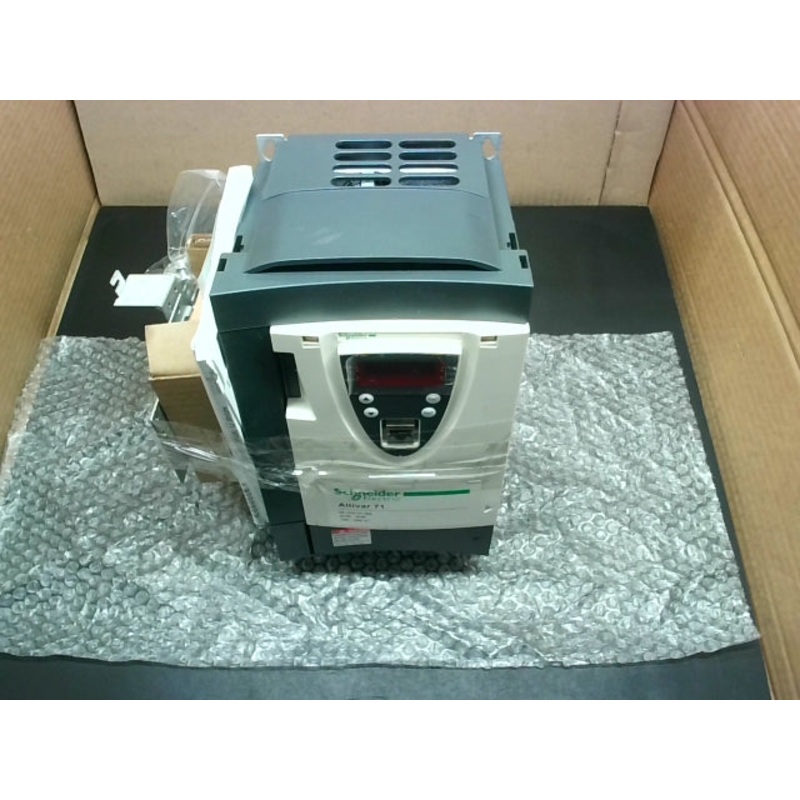 Schneider Electric ATV71HU40N4 Variable Speed Drive 4KW 5HP
