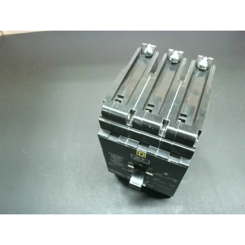 Square D EGB34020 20A 3P Bolt-On Circuit Breaker 3-Pole 20Amp 480V