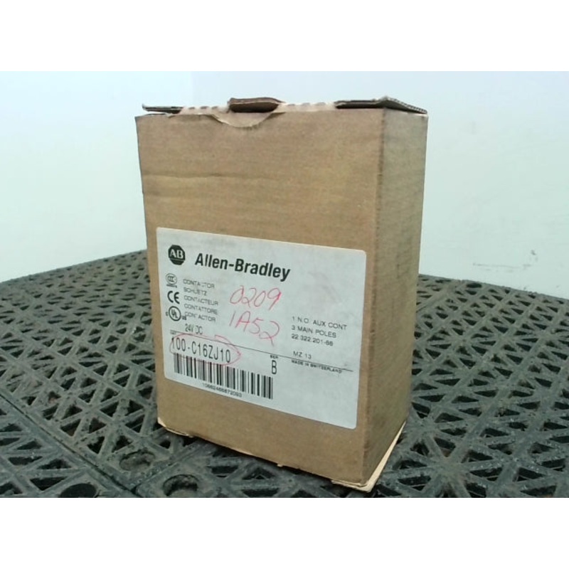 Allen Bradley 100-C16ZJ10 Contactor 24VDC 3 Pole 32A