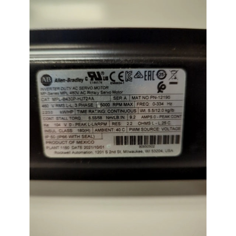 Allen Bradley MPL-B430P-HJ72AA Servo Motor 460V RMS L-L 3 Phase 5000 RPM Max 0-334 Hz