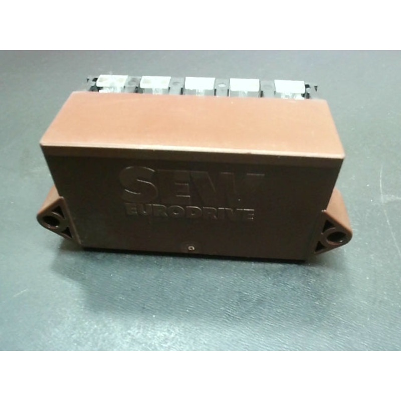 Allen Bradley TLY-A220P-BJ62AA /B Servo Motor 230VAC Size 2 70mm 5000RPM TL-Series