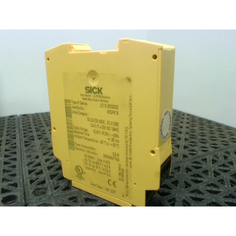 SICK UE10-3OS3D0 Safety Extension Relay