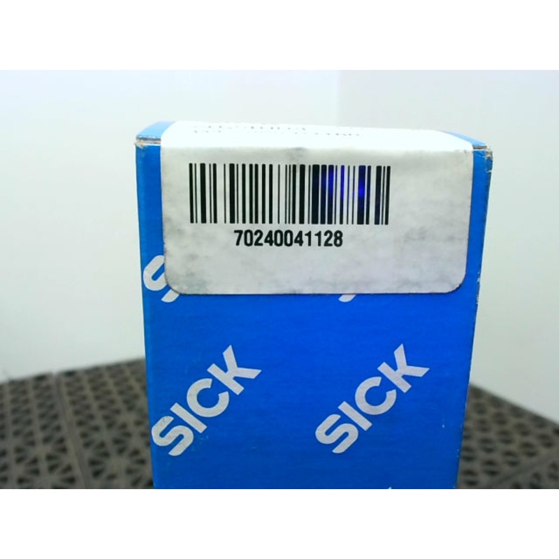 Sick WE2000-B4100 Photoelectric Sensor Switch 7024004