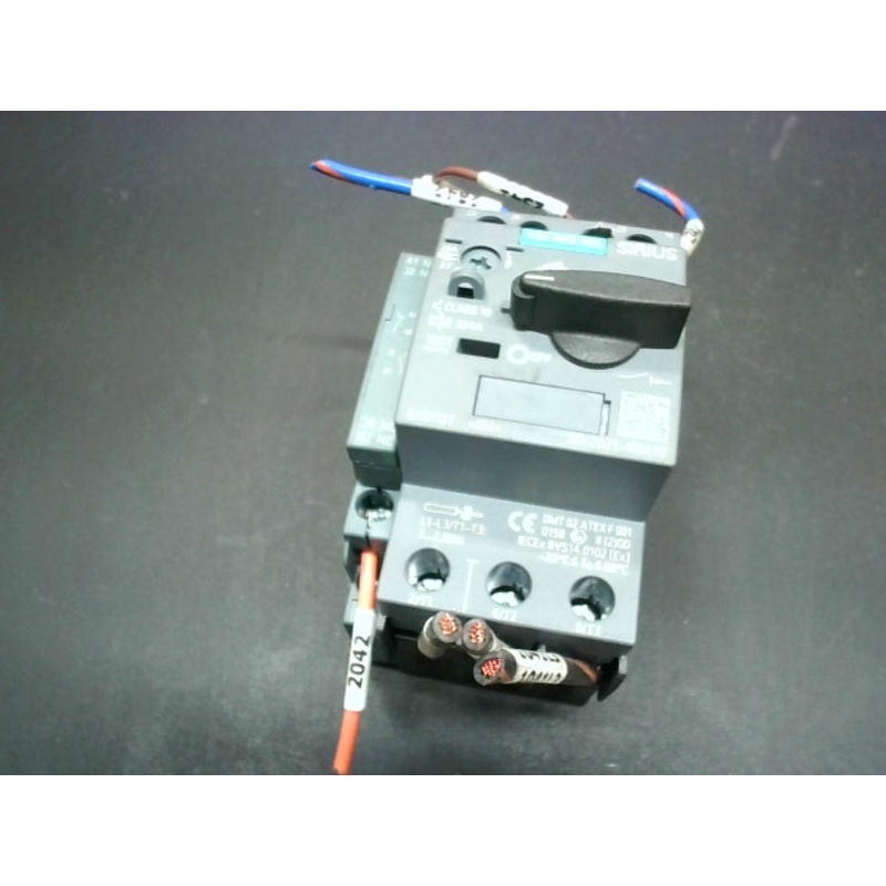 Siemens 3RV2021-4NA10 Circuit Breaker for Motor Protection 3P 23-28A 480V