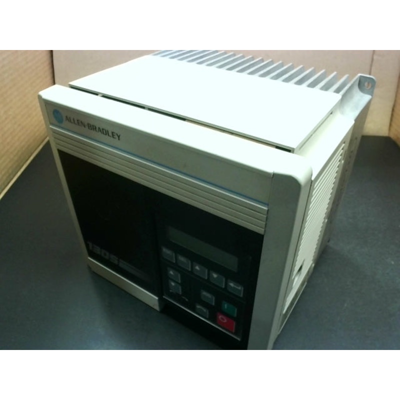 Allen Bradley 1305-BA09A-HA2 AC Variable Frequency Drive 5-HP 4.0-KW 460V 9A 3PH