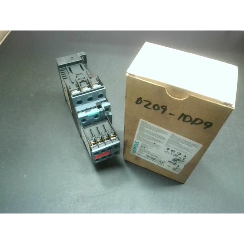 Siemens 3RT2026-1FB44-3MA0 Contactor 400V 11kW 2NO 2NC