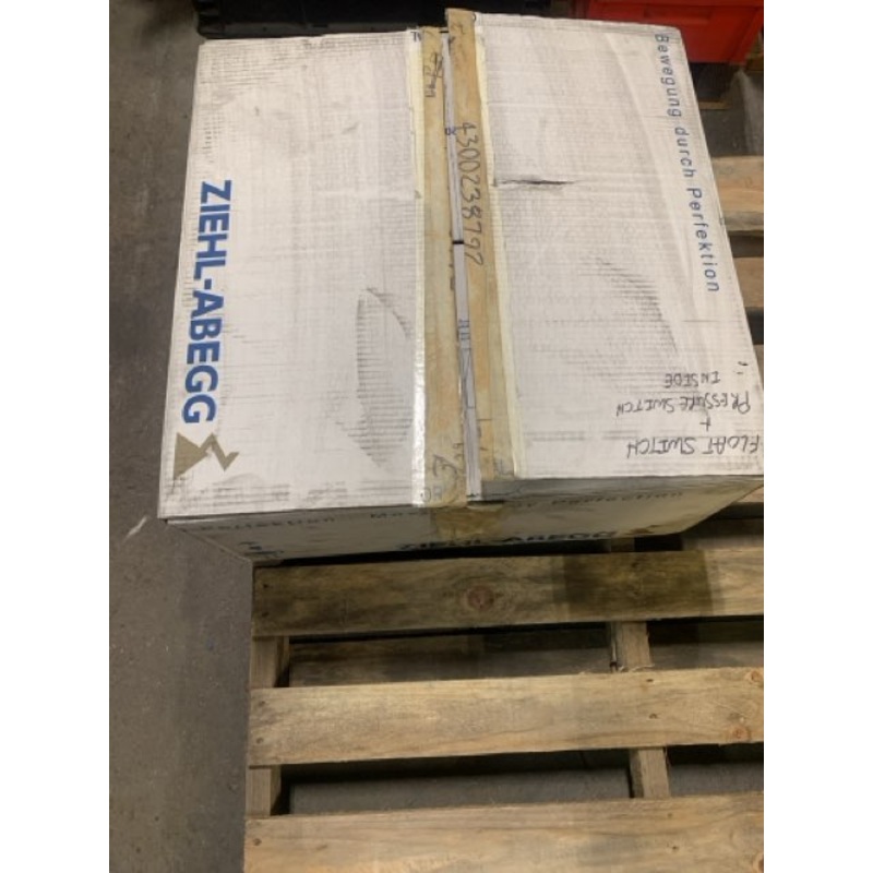 Ziehl-Abegg FL050-VDK.4I.V5S Axial Fan 400-440VAC 3PH 1320/980 RPM 8000m3/h 85dBA IP54