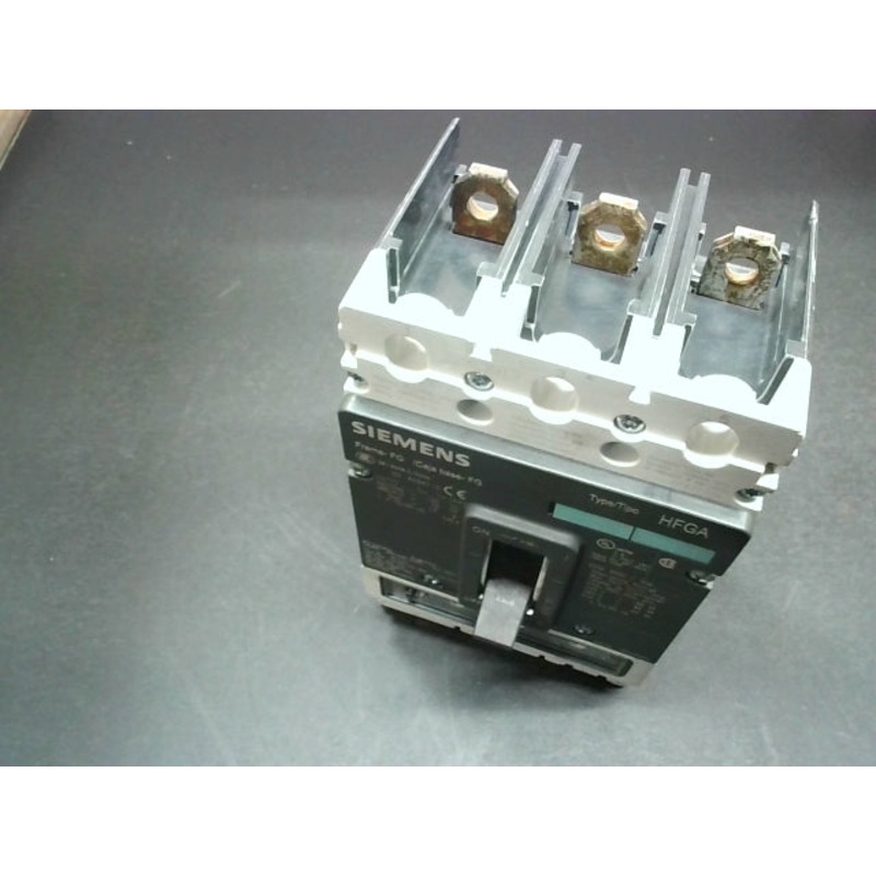 Siemens 3VL3125-2GE33-0AA0 250A Circuit Breaker 600V  HFX3P250F HFGA 250 Amp 3P
