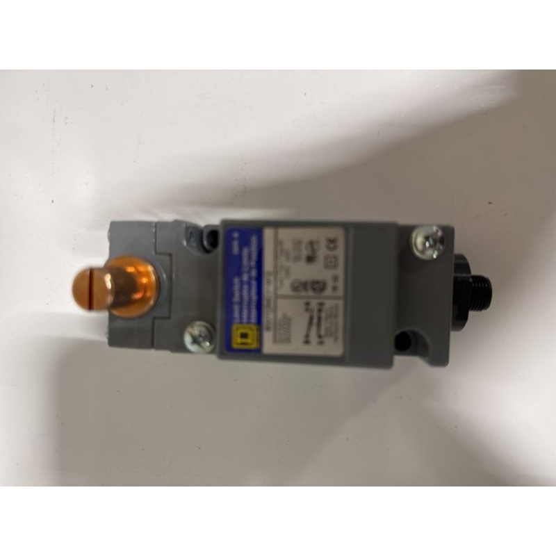 Square D 9007C54CY1912 Limit Switch Type 6P 600V