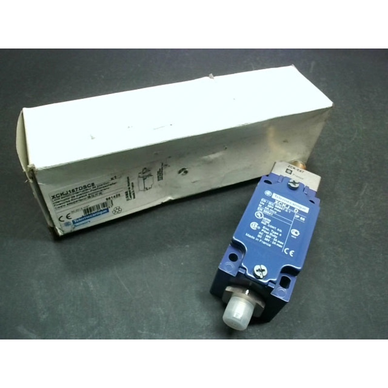 Telemecanique XCKJ167DSC8 Limit Switch 30V 4AMax Pilot Duty