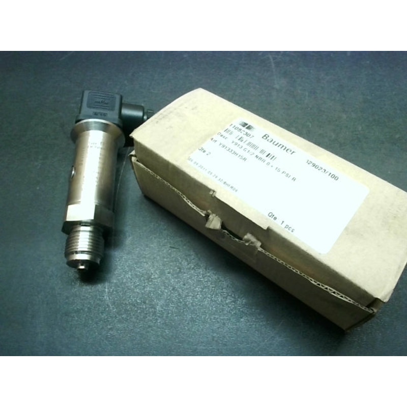 Baumer Electric Y913 G1/2 Pressor Transmitter NBR 0+15 PSIR 4-20mA 12-28VDC