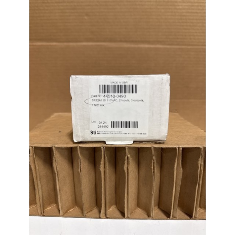 STI 44510-0490 Safety Relay Dual Channel Monitoring 110VAC SR12A110