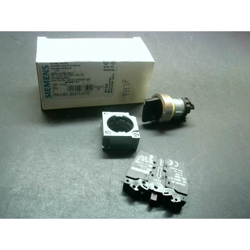 Siemens 3SB3-601-2KA11-0CC0 Round Selector Switch Unit