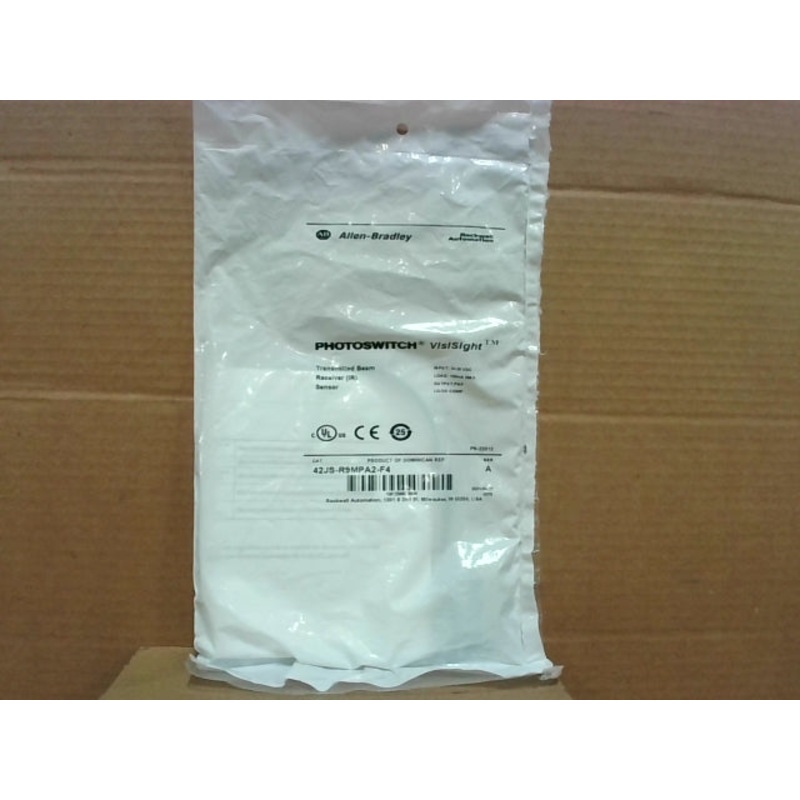 Allen-Bradley 42JS-R9MPA2-F4 /A VisiSight Photoelectric Switch Infrared 10-30VDC 10M Range