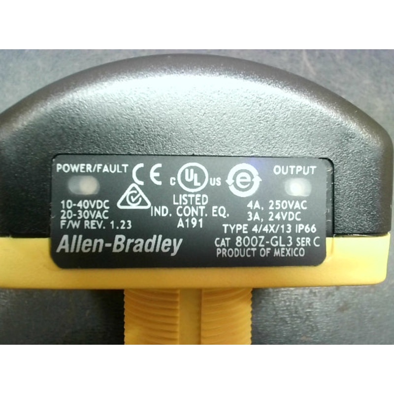 Allen-Bradley 800Z-GL3 Palm Operated Optical Button Sensor Ser B 20-30VAC Ser B