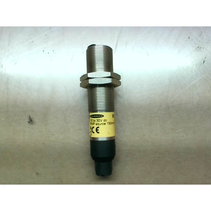 Banner M18SP6FF25Q Photoelectric Sensor Fixed-Field 25mm Range 10-30V DC