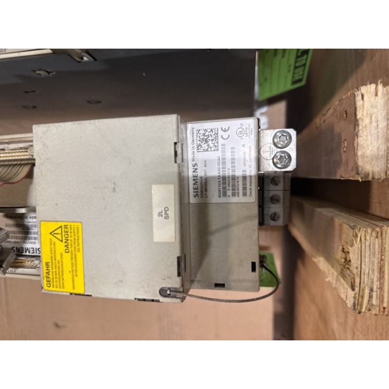 Siemens 6SN1123-1AA00-0DA2 Simodrive 611 Power Module Ver. A