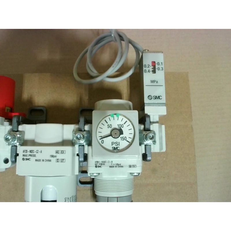 SMC AC20B-N02CE-SV-CZ-B Modular Air Combination Unit 125 PSI Max 1/4 NPT